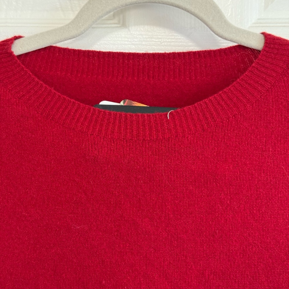 Red Crew Neck 100% WOOL Sweater. XL - Picture 3 of 6